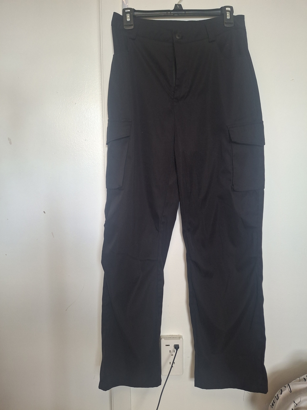 SHEIN Black Utility Cargo Trousers with Flap Pockets